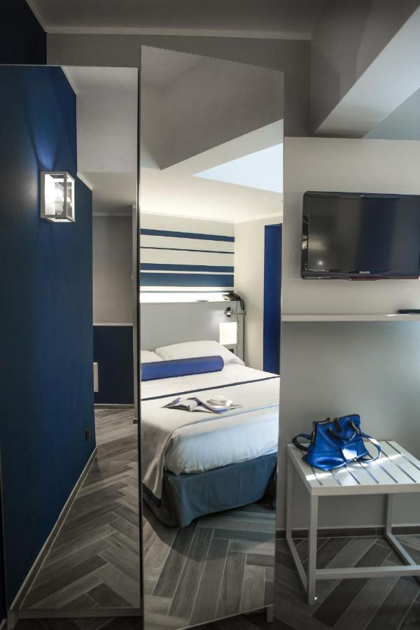 Regina Elena Dependance Hotel ซานตา มาร์เกอริตา ลีกูเร ภายนอก รูปภาพ