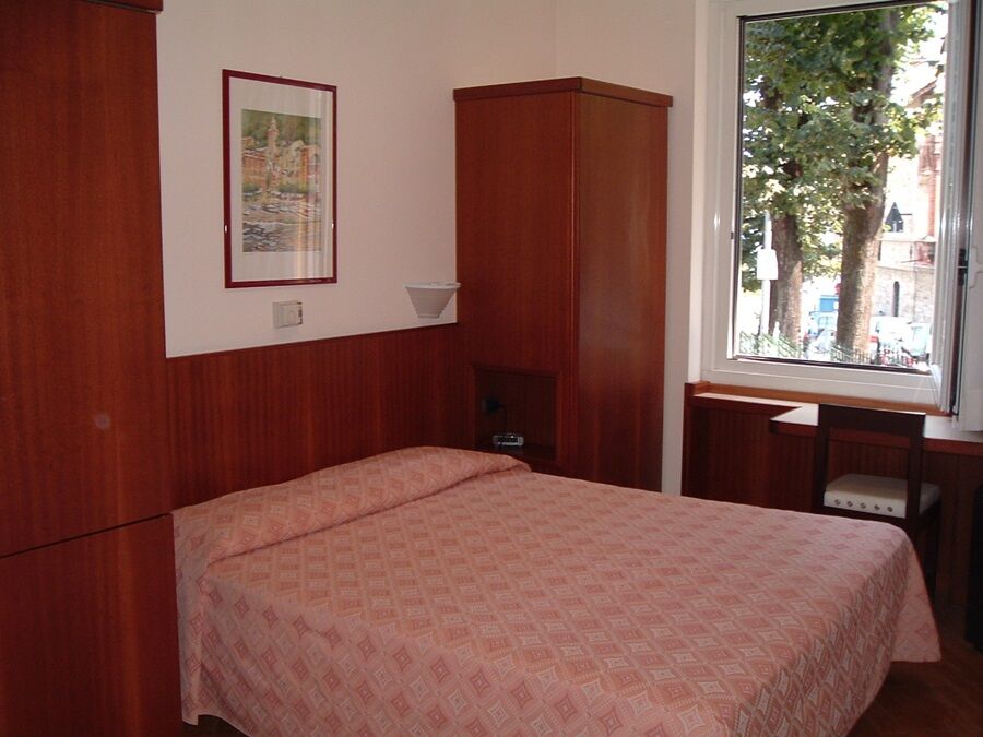 Regina Elena Dependance Hotel ซานตา มาร์เกอริตา ลีกูเร ภายนอก รูปภาพ