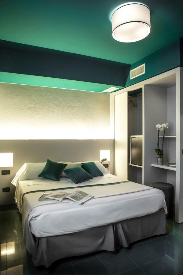 Regina Elena Dependance Hotel ซานตา มาร์เกอริตา ลีกูเร ภายนอก รูปภาพ