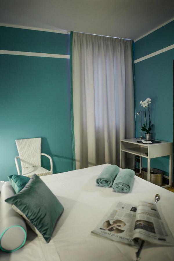 Regina Elena Dependance Hotel ซานตา มาร์เกอริตา ลีกูเร ภายนอก รูปภาพ